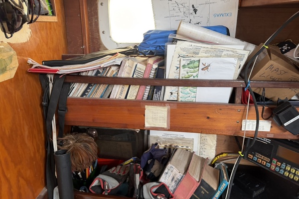 44ft Bruce Roberts Yacht For Sale
