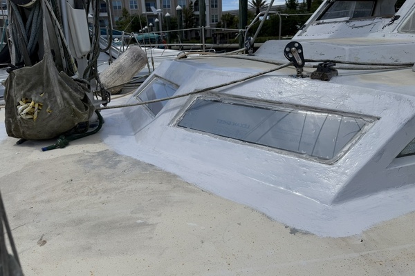 44ft Bruce Roberts Yacht For Sale