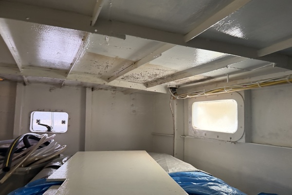 44ft Bruce Roberts Yacht For Sale