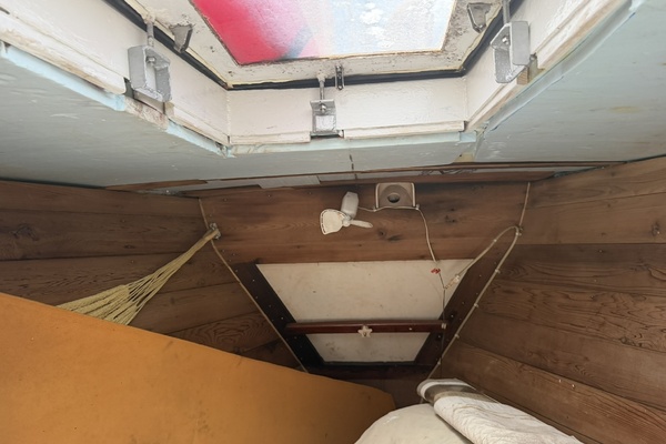 44ft Bruce Roberts Yacht For Sale