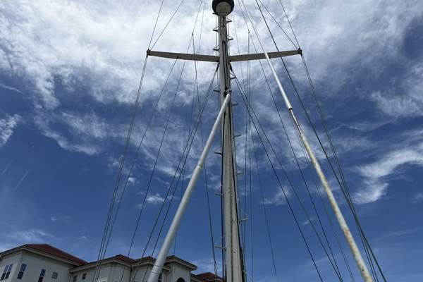 44ft Bruce Roberts Yacht For Sale