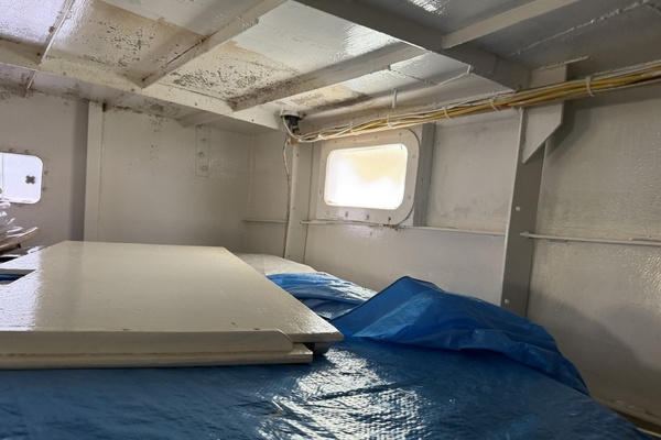 44ft Bruce Roberts Yacht For Sale