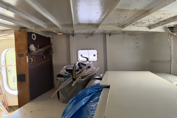 44ft Bruce Roberts Yacht For Sale
