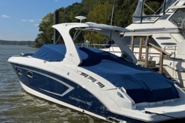 32ft Chaparral Yacht For Sale
