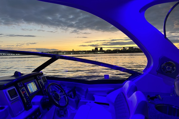 32ft Chaparral Yacht For Sale