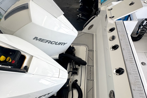 27ft Blackfin Yacht For Sale
