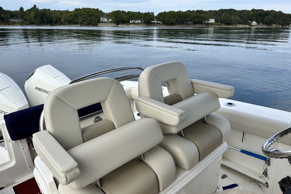 That s Amore 25ft Boston Whaler Yacht For Sale