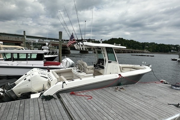 2024 Boston Whaler 25