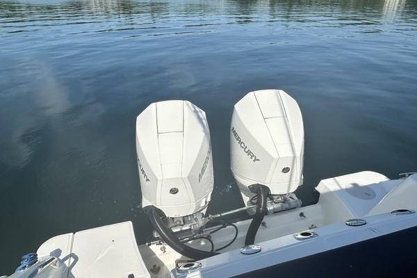 That s Amore 25ft Boston Whaler Yacht For Sale