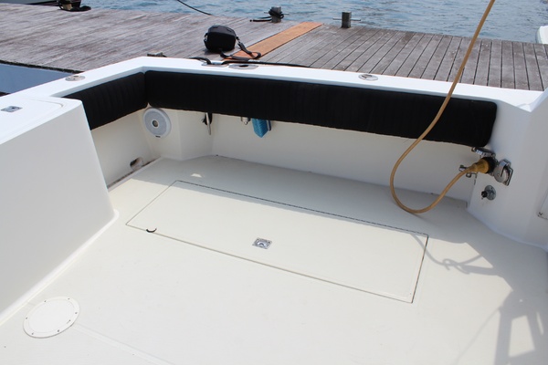 REEL ADDICTION 28ft Carolina Classic Yacht For Sale