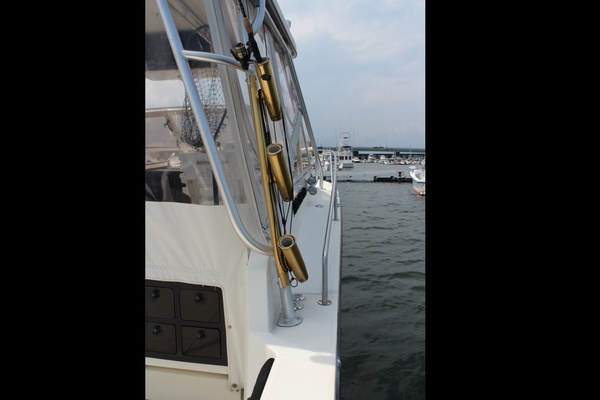 REEL ADDICTION 28ft Carolina Classic Yacht For Sale