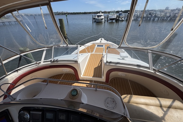 Crown  amp  Water 45ft Sea Ray Yacht For Sale