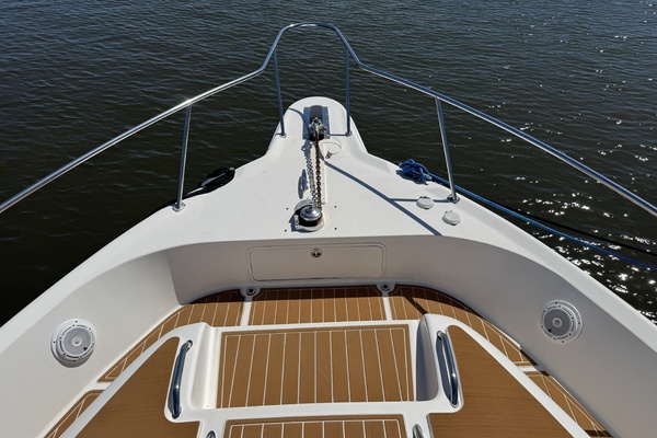 Crown  amp  Water 45ft Sea Ray Yacht For Sale