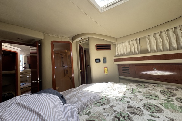 Crown  amp  Water 45ft Sea Ray Yacht For Sale