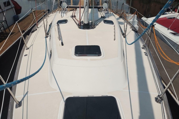 Second Chance 37ft Tartan Yacht For Sale