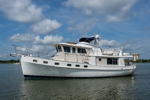 GRACE FULL LIVING 48ft Kadey Krogen Yacht For Sale