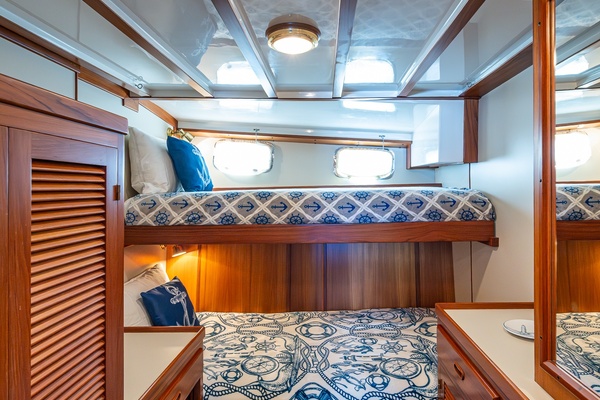 GRACE FULL LIVING 48ft Kadey Krogen Yacht For Sale