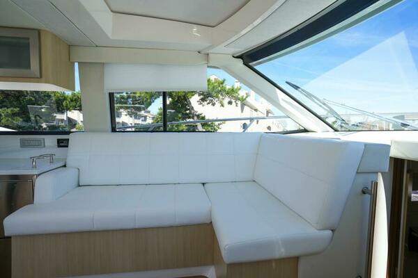 38ft Regal Yacht For Sale