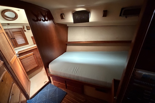 Freedom 38ft Island Packet Yacht For Sale