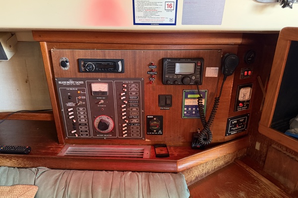 Freedom 38ft Island Packet Yacht For Sale