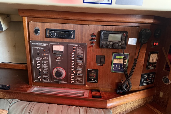 Freedom 38ft Island Packet Yacht For Sale