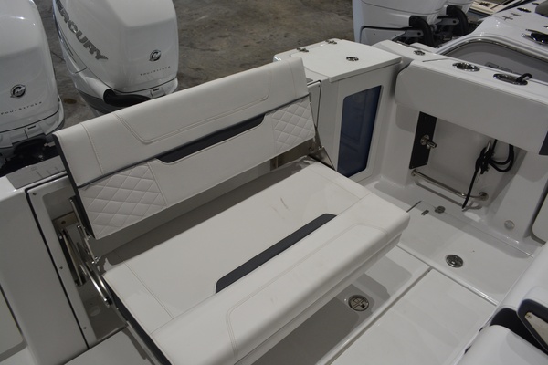 Time 2 Par Tee 33ft Blackfin Yacht For Sale