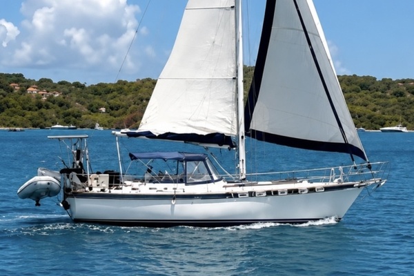 Music II 41ft Catalina Morgan Yacht For Sale