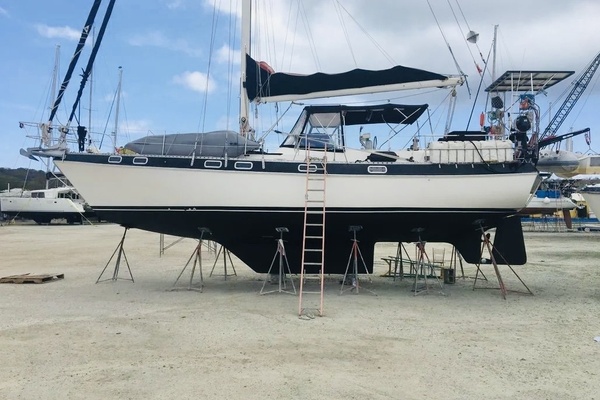 Music II 41ft Catalina Morgan Yacht For Sale