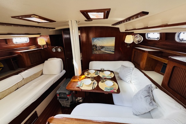 Music II 41ft Catalina Morgan Yacht For Sale