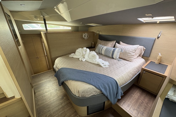 Parcharita 44ft Aquila Yacht For Sale