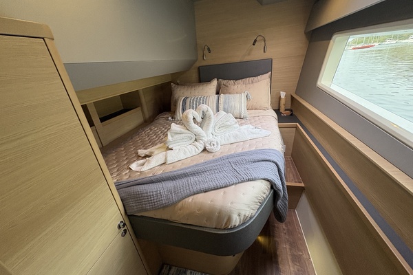 Parcharita 44ft Aquila Yacht For Sale
