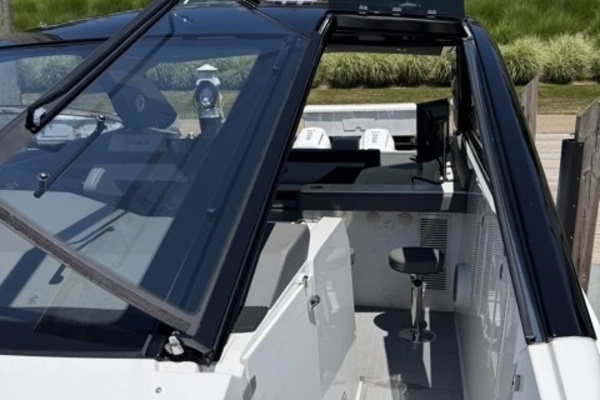 42ft Cruisers Yachts Yacht For Sale