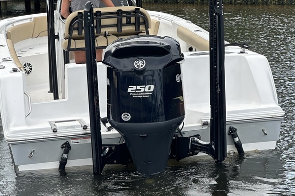 22ft Sportsman Yacht For Sale