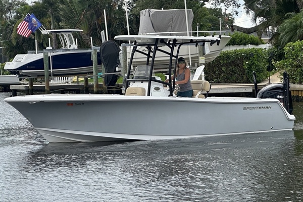 22ft Sportsman Yacht For Sale