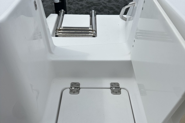 22ft Sportsman Yacht For Sale