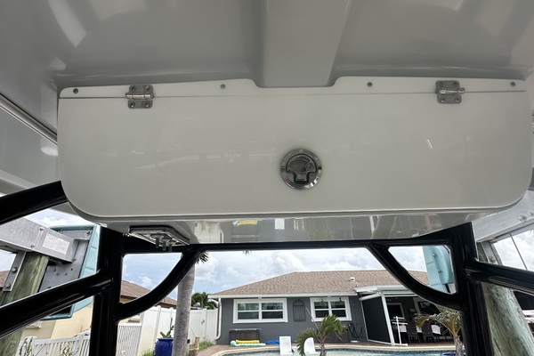 22ft Sportsman Yacht For Sale