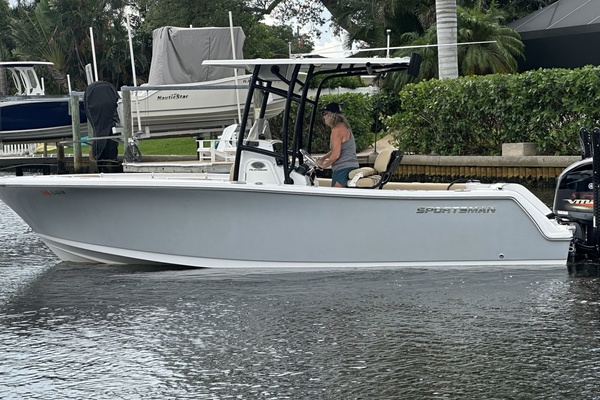 22ft Sportsman Yacht For Sale