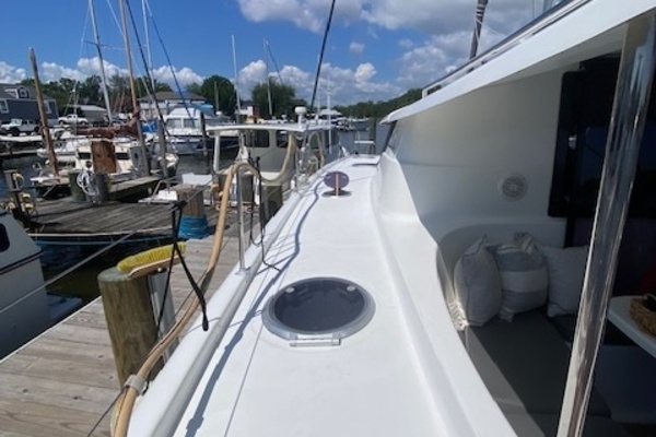 American Honey 41ft Fountaine Pajot Yacht For Sale