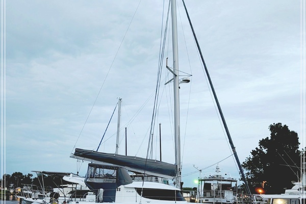 American Honey 41ft Fountaine Pajot Yacht For Sale