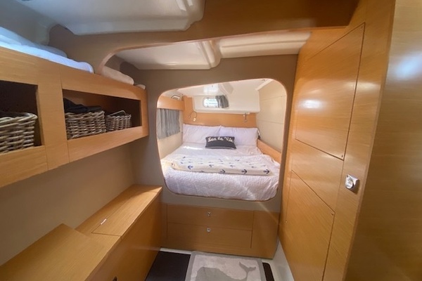 American Honey 41ft Fountaine Pajot Yacht For Sale