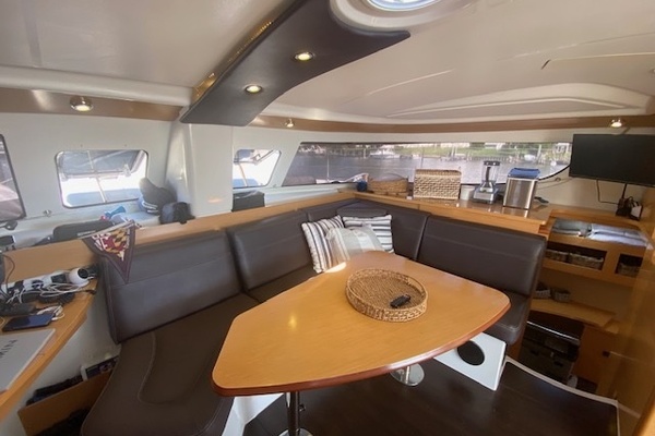 American Honey 41ft Fountaine Pajot Yacht For Sale
