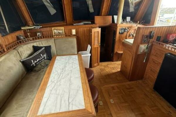 DeFever 42 Yacht For Sale