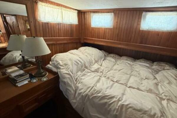 Unity 42ft DeFever Yacht For Sale