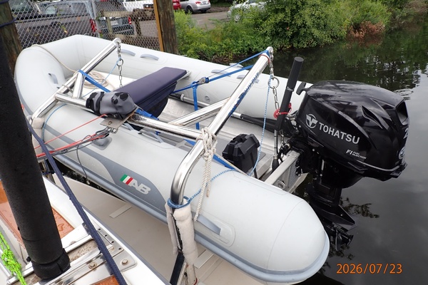 42' Sabre tender2