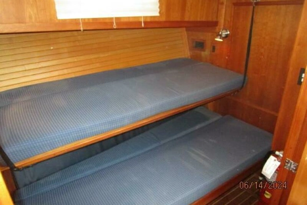 2005 Sabre 42
