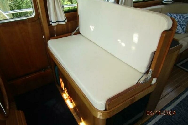 2005 Sabre 42
