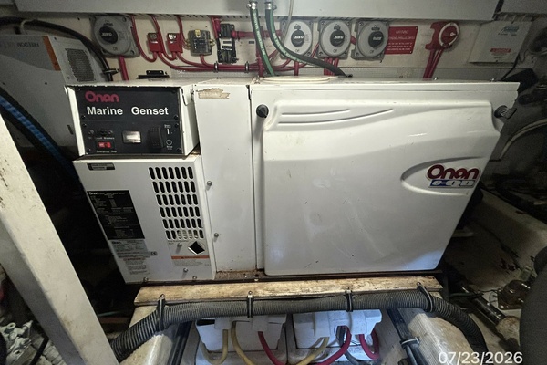 42' Sabre generator soundbox