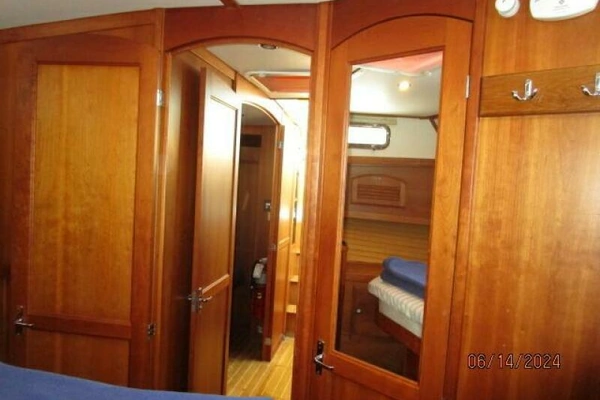2005 Sabre 42