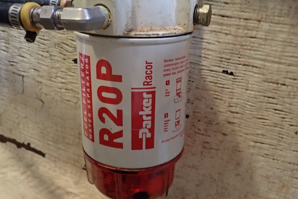 42' Sabre generator Racor fuel filter