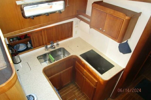 2005 Sabre 42